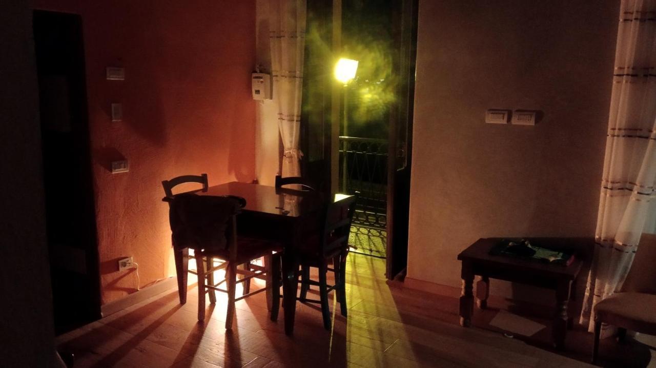 Namaste Apartment Fiumelatte Varenna Extérieur photo